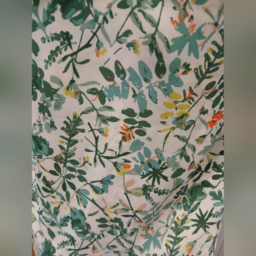 Spaghetti strap floral top - green - Picture 4 of 7
